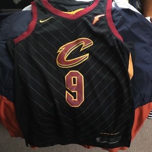 Cleavland cavaliers d wade jersey